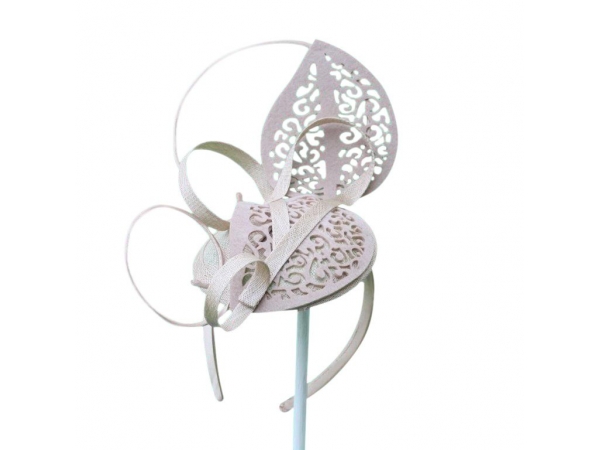 Lacey Nude Fascinator.